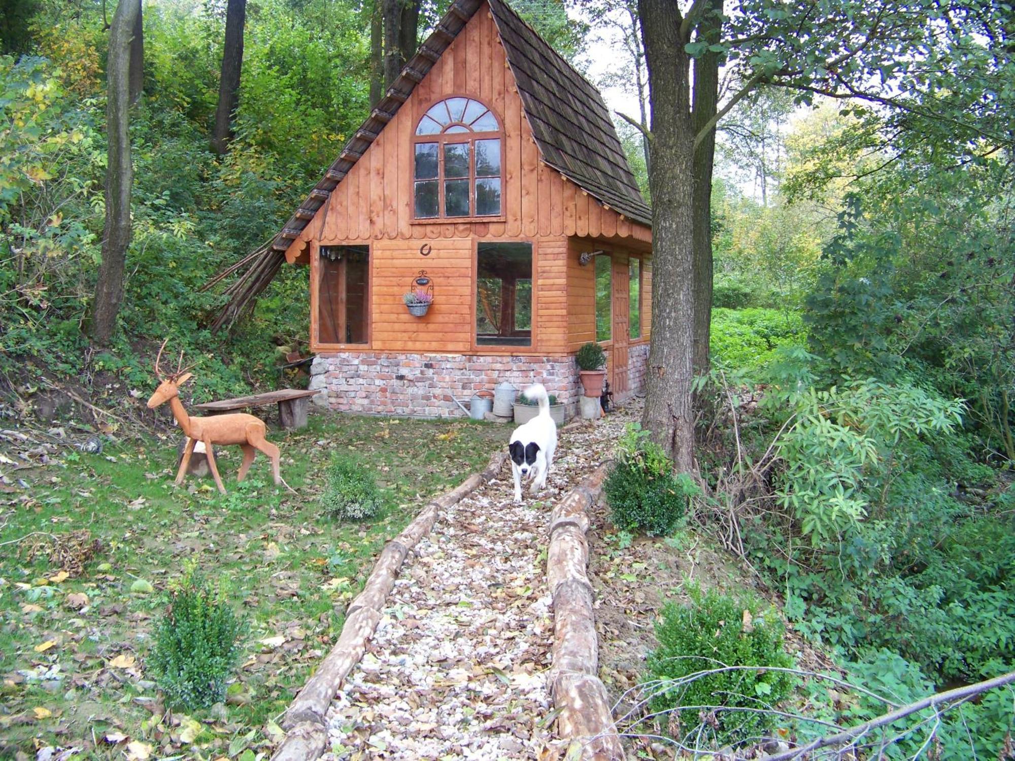 Bed and Breakfast Zbojna Debra Ґолеюв Екстер'єр фото