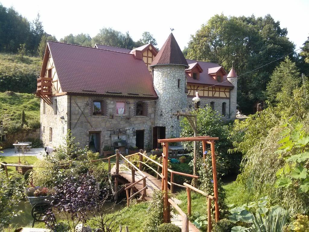 Bed and Breakfast Zbojna Debra Ґолеюв Номер фото